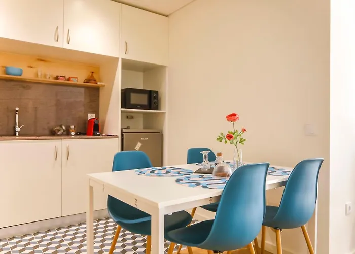 Oliveira Apartment's