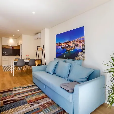 Апартаменты Oliveira Apartment's Порту
