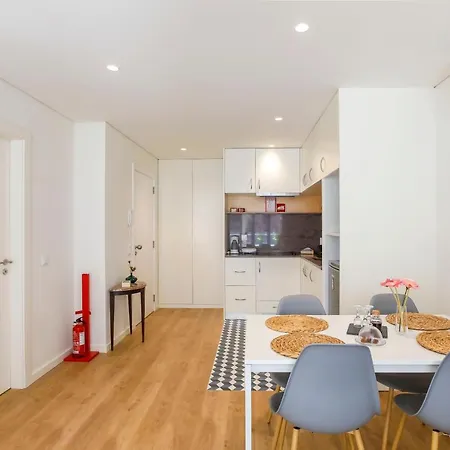 Апартаменты Oliveira Apartment's Порту