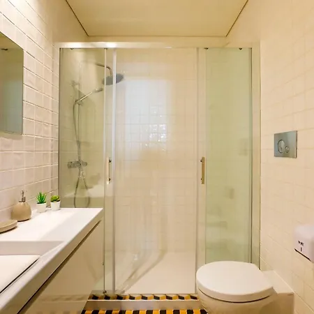 Oliveira Apartment's *