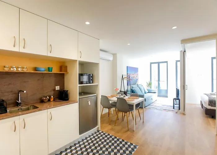 Oliveira Apartment's Apartment *