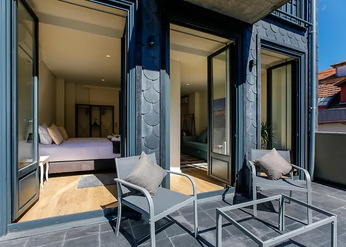 Oliveira Apartment's