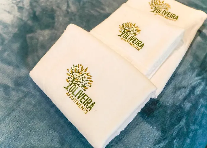 Oliveira Apartment's