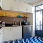 Oliveira Apartment's *