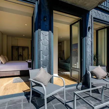 Oliveira Apartment's